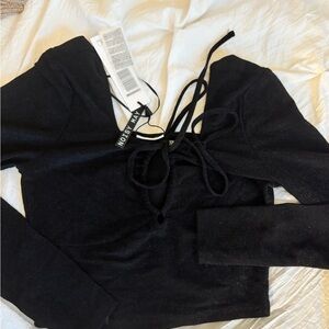 Noisy May Shimmering Black Top